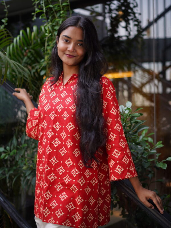 premium-hand-blocked-bright-red-womens-kurti
