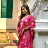 Tehjeeb Premium Pink Kaftan (Eid Collection 2026) Tehjeeb Premium Pink Kaftan (Eid Collection 2026)